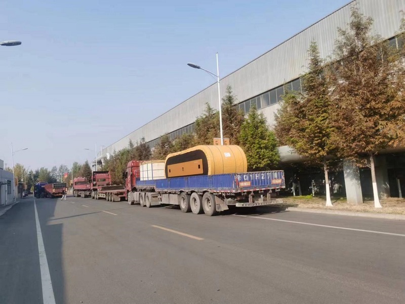 Yüksek Performanslı Çelik Kord Konveyör Bant Rulosu Laos Madencilik Projesine Sevkiyata Hazır